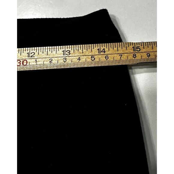 MAX & MIA Size Small BLACK Capri Crop PONTE KNIT Stretch PANTS Zip Front - Picture 5 of 7